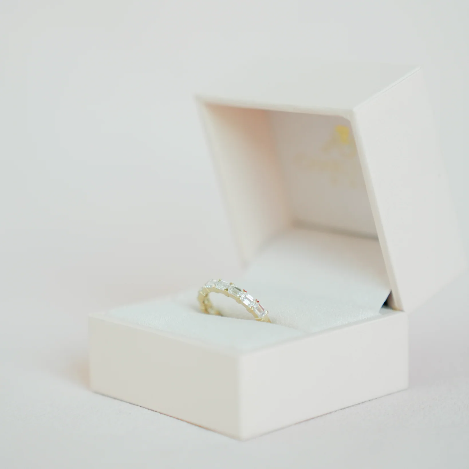 Beloved Emeralds Band - Image 5